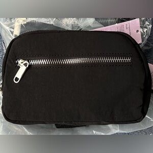 Wild Fable belt bag/fanny pack